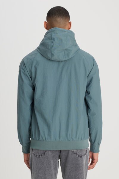 Lee L231225303 Mint Erkek Kapişonlu Fermuarlı Mevsimlik Mont
