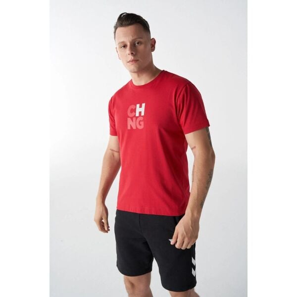 Hummel 911790-3658 Kırmızı Erkek Change Regular Fit Bisiklet Yaka Atwork Baskı %100 Pamuk Tşört