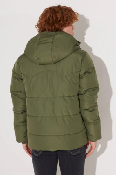 Lee L88BNYA61 Outwear Yağ Yeşili Erkek Mont