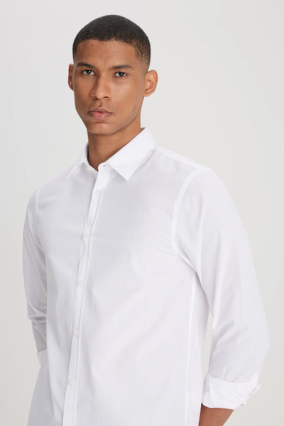 Lee L241286100 Beyaz Erkek Regular Fit Normal Kesim Uzun Kol Normal Yaka Gömlek