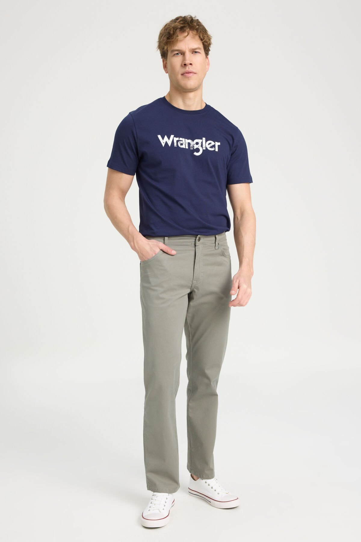 Wrangler W121Y665M Yeşil Erkek Texas Silim Fit Normal Bel Düz Paça Pantalon
