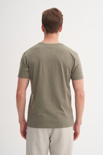 Cazador 25YCEEO04227 Haki Erkek V Yaka Patlı Slim Fit %100 Pamuk T-shirt