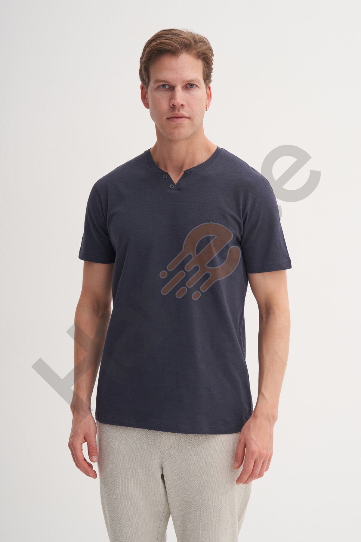 Cazador 25YCEEO04227 Antrasit Erkek V Yaka Patlı Slim Fit %100 Pamuk T-shirt