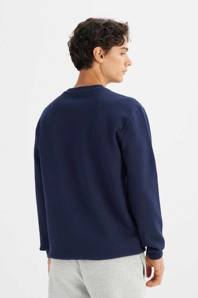 LEE L2520308411 Lacivert Erkek Bisiklet Yaka Regular Fit Sweatshirt