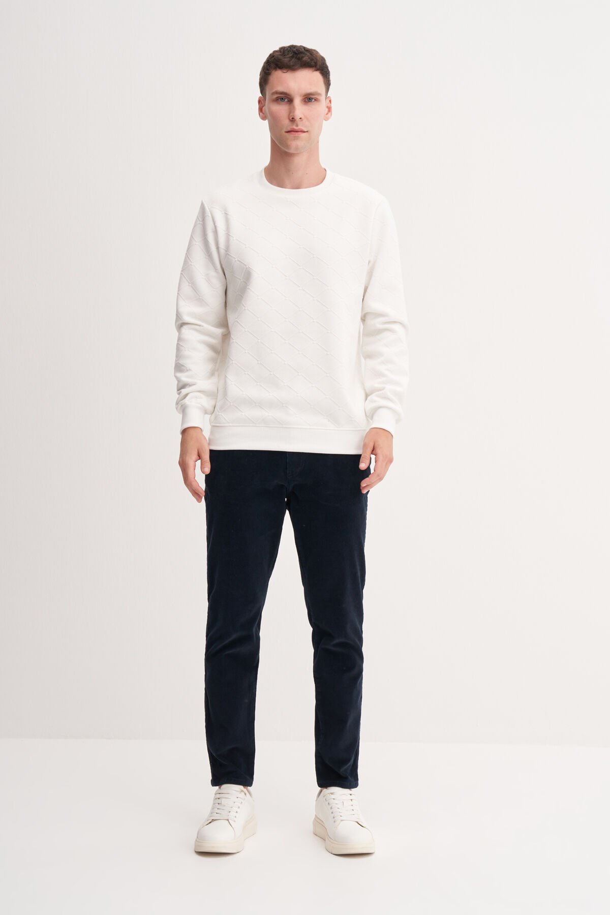 Cazador 53410 Ekru Erkek Bisiklet Yaka Kendinden Desenli Sweat