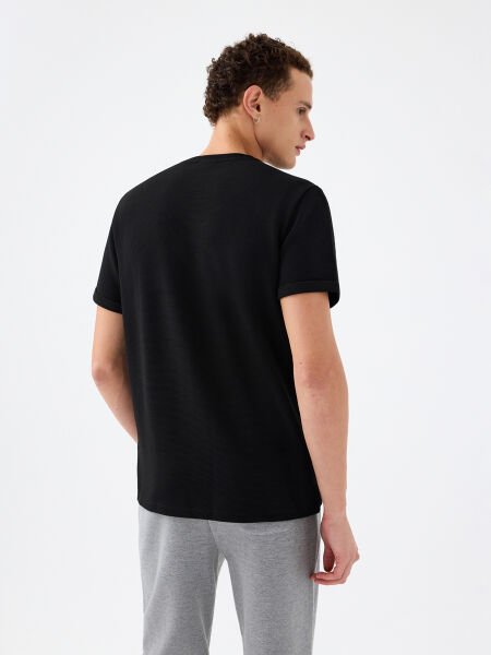 Loft 2039564 Siyah ErkekTaktik Kollu Regular Fit Bisiklet Yaka T-Shirt