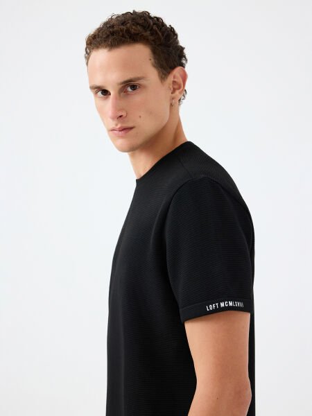 Loft 2039564 Siyah ErkekTaktik Kollu Regular Fit Bisiklet Yaka T-Shirt
