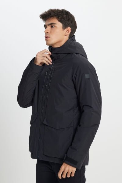 Lee L242506001 Siyah Erkek Çok Cepli Kapüşon Detaylı Mont