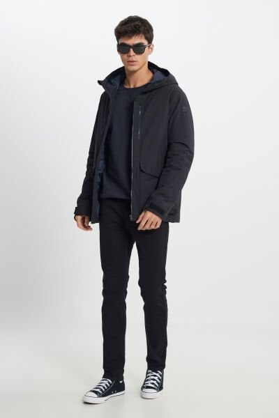 Lee L242506001 Siyah Erkek Çok Cepli Kapüşon Detaylı Mont