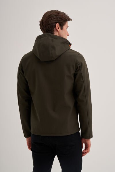 Cazador 24KCEED01047 Haki Erkek Soft Shell Kapişonlu Önü Fermuarlı 3 Cepli %96 Polyester %4 Elastan Silim Fit Mont