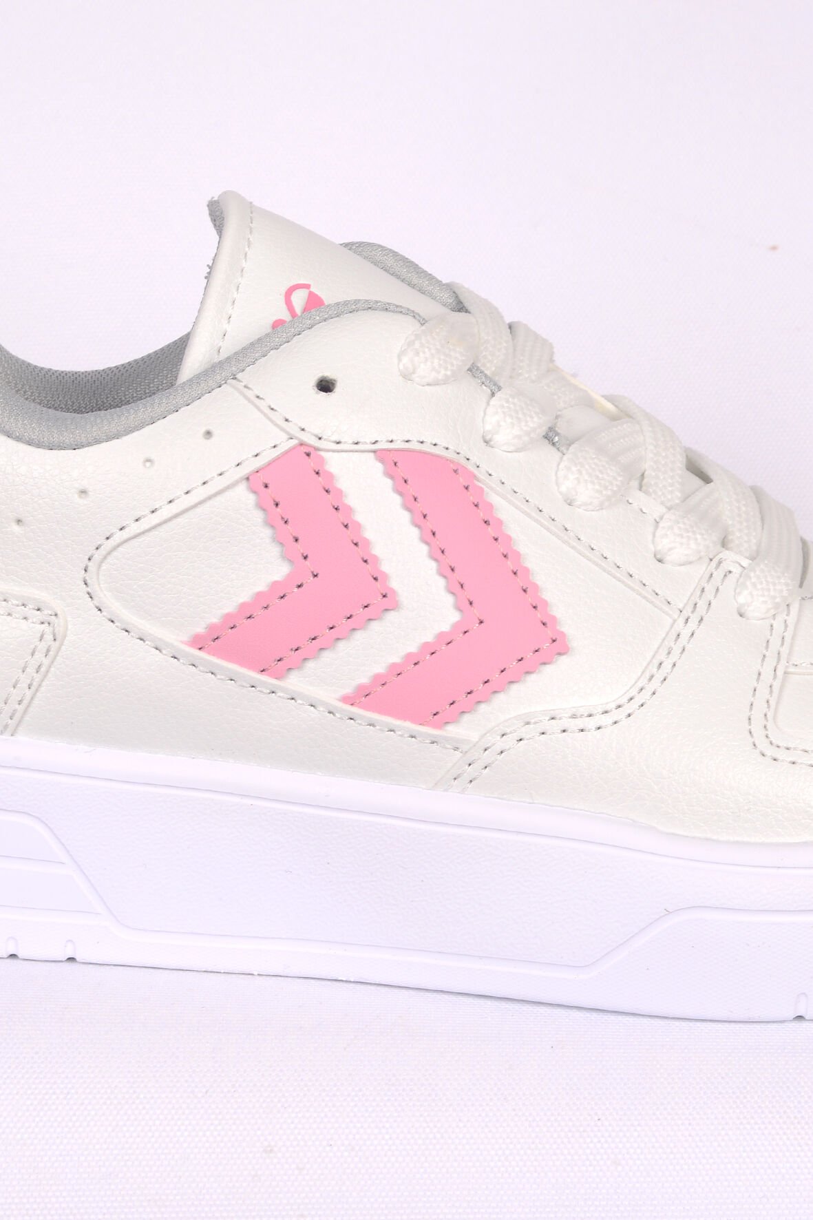 Hummel 900725-9144 HML KAYNO Bağcıklı Ortapedik Taban Deri Beyaz-Pembe Kadın Spor Ayakkabı