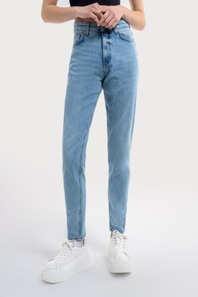 Loft 2036157 Mavi Kadın Mom Slim Fit Yüksek Bel Dar Paça Kot Pantolon