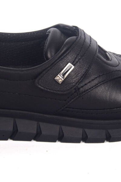 Bulldozer 250712 Deri Ortapedik Tabanlı Yumuşak Deri Geniş Taban Destekleyicili Siyah Kadın Kışlık Ayakkabı