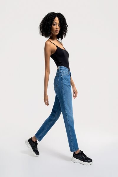 Loft 2036156 Mavi Kadın Mom Fit Yüksek Bel Dar Paça Kot Pantolon