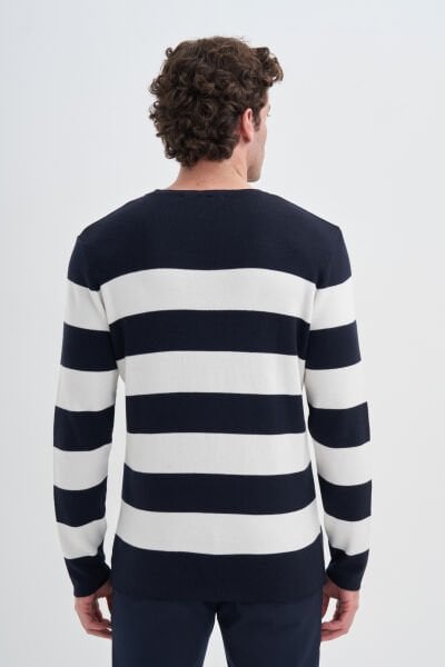 Cazador 24KCEEO03080 Lacivert Erkek Beyaz Şerit Çİzgili Bisiklet Yaka Kazak