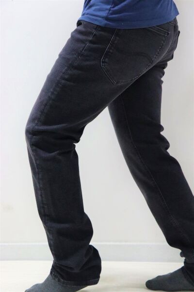 Lee L707PYCB Erkek Siyah Daren Zip Fly Regular Straight Jean Pantolon