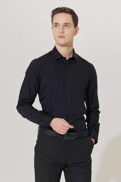 Altınyıldız 4A2000000007 Siyah Erkek Slim Fit Yakalı %100 Pamuk Uzun Kol Gömlek