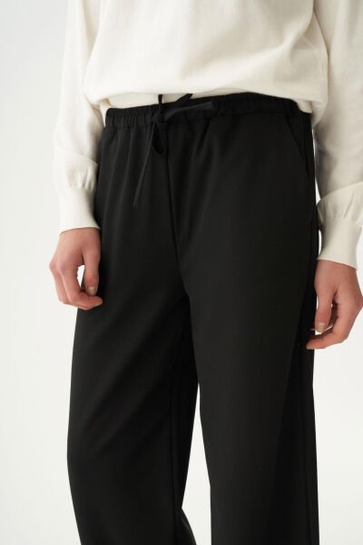 Allday BDB70161AL0 Siyah Kadın Beli Lastikli Rahat Kalıp Polyviscon Pantolon
