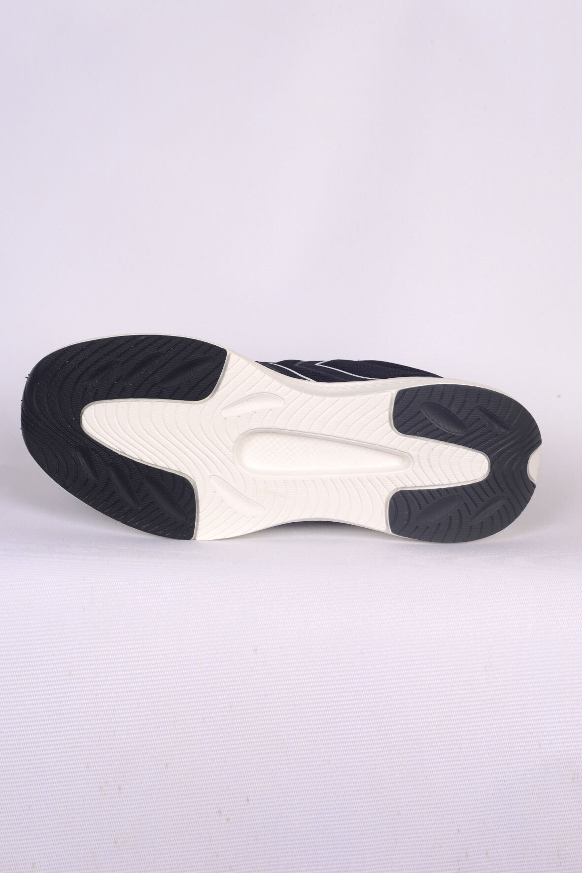 Hummel 900681-2001 HMLHAZE Fileli Bağcıklı Ortapedik Taban Siyah Erkek Spor Ayakkabı