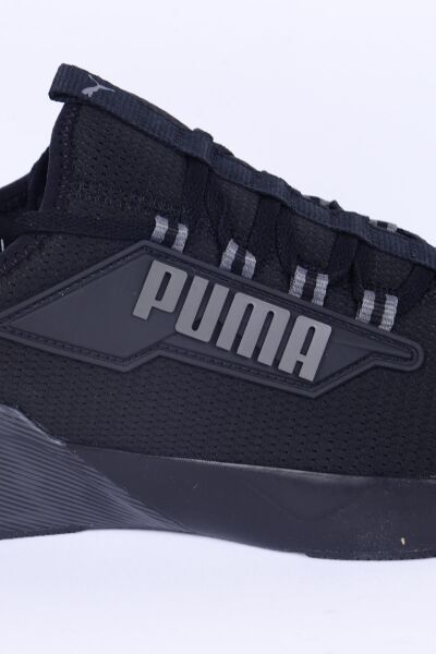 Puma 379062-01 Retaliate 2 Hyperwave Siyah Erkek Spor Ayakkabı