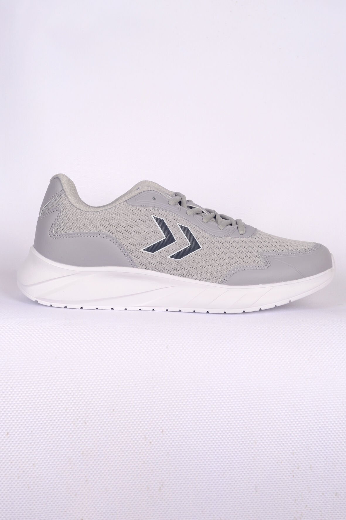 Hummel 900721-1100 PROCTION Fileli Bağcıklı Hafif Taban Dokulu Gri Erkek Spor Ayakkabı