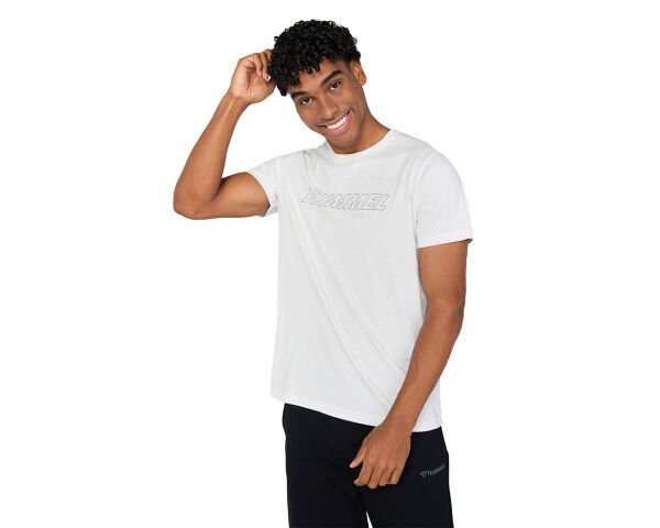 Hummel 911614 Beyaz Erkek Callum Regular Fit Bisiklet Yaka Hummel Logolu Ense Baskılı Şevron Detaylı Tşört
