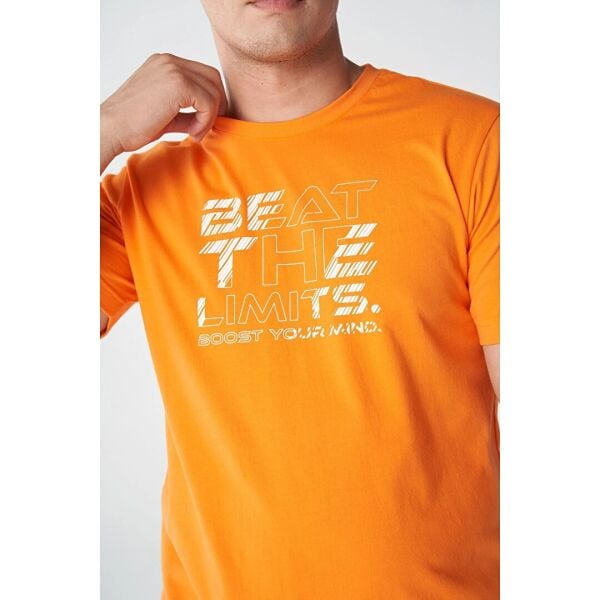 Hummel 911872 Turuncu Erkek Beat Regular Fit Bisiklet Yaka Önü Yazılı %100 Pamuk Tşört