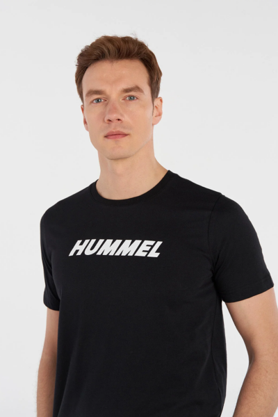 Hummel 911947-2001 Siyah Erkek Bisiklet Yaka Kısa Kollu Hummel Yazı Baskılı Tshirt