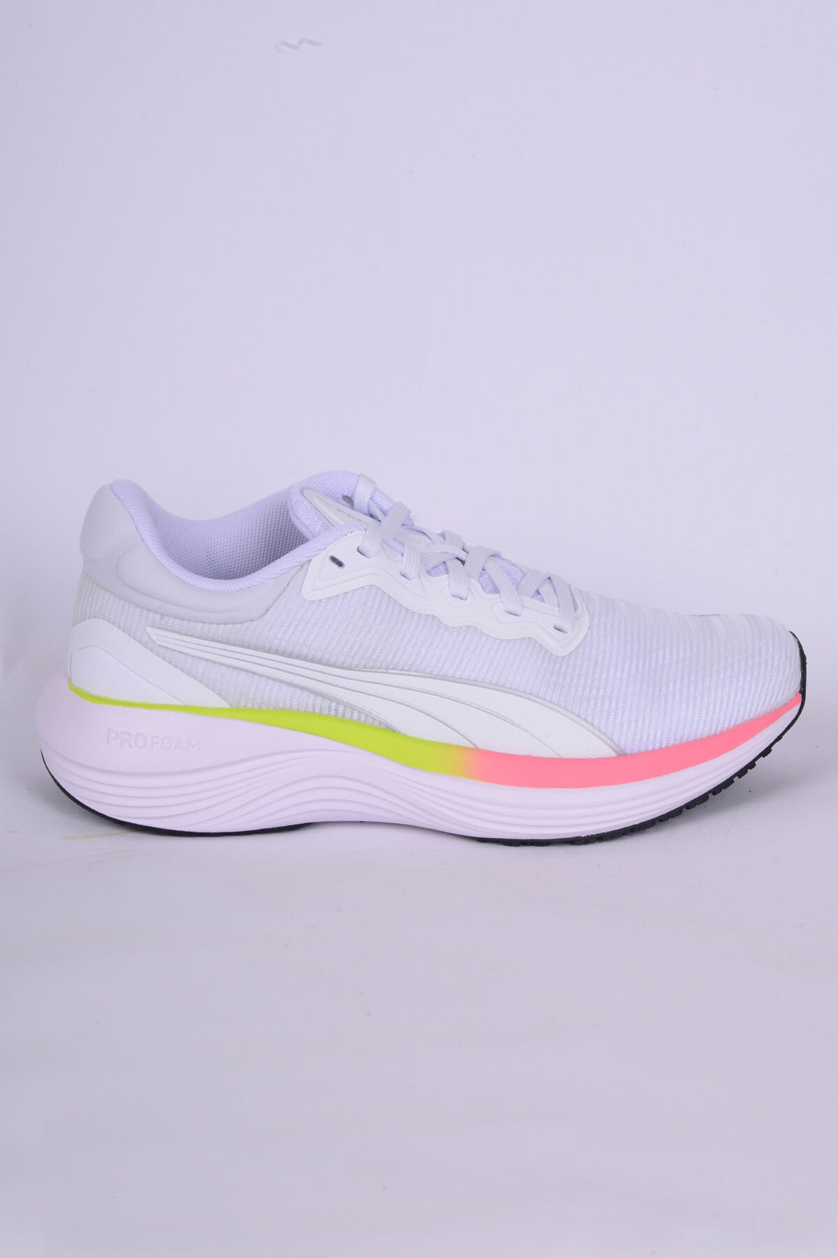 Puma 310000-02 Beyaz Scend Pro Ultra Wn Fileli Ortopedik Taban Bağcıklı Hafif Yüksek Taban Esnek Rahat Beyaz Kadın Günlük Spor Ayakkabı