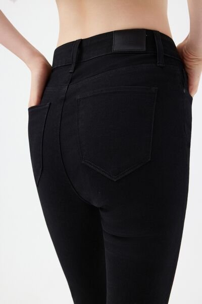 Loft 2037054 Natalie Siyah Kadın Dar Paça Yüksek Bel Kot Pantalon