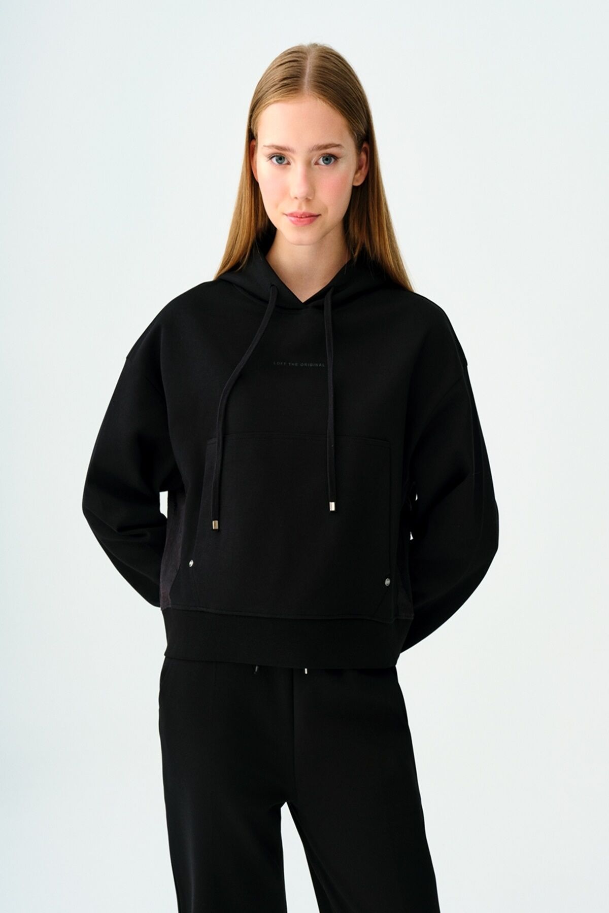 Loft 2038207 Siyah Kadın Kanguru Cepli Kapüşonlu İp Detaylı Sweat