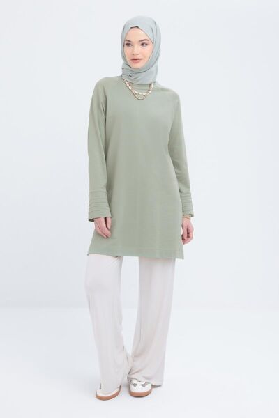 Allday S50255A0 Defne Kadın Bisiklet Yaka Manşeti Nervür Detaylı Yırtmaçlı Likralı Tunik