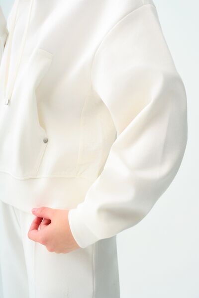Loft 2038207 Beyaz Kadın Kanguru Cepli Kapüşonlu İp Detaylı Sweat