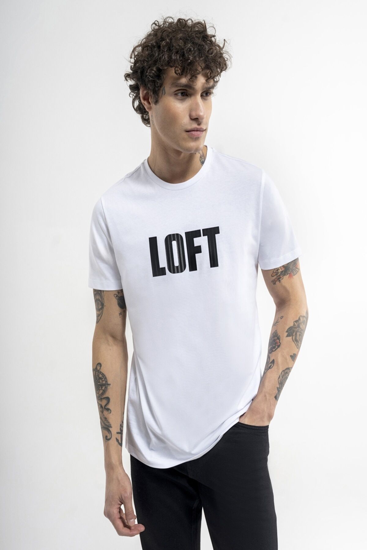 Loft 2036411 Beyaz Erkek Regular Fit Bisiklet Yaka  Normal Kesim Loft Logo Yazı Baskılı %100 Pamuk Tşört