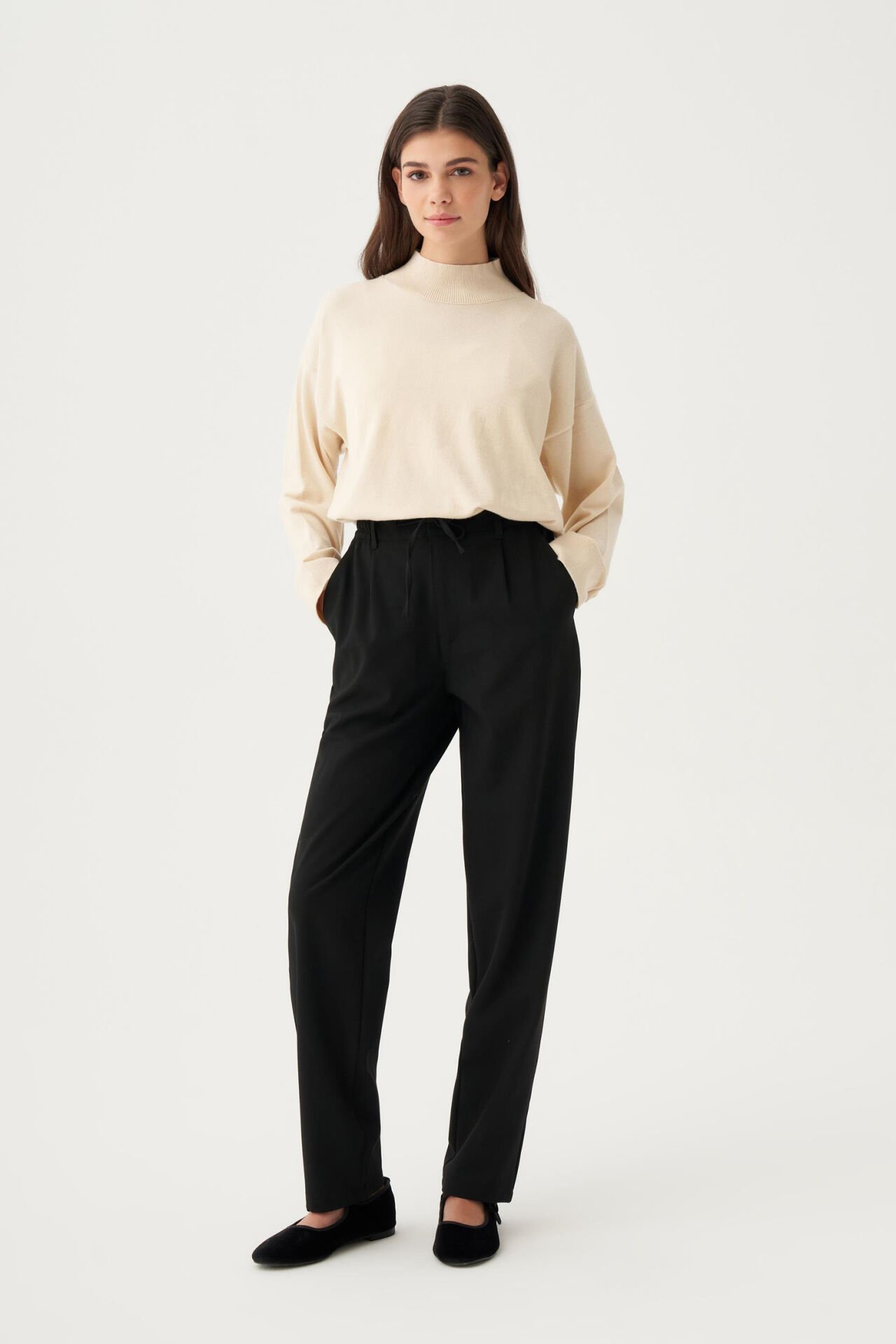 Allday B70159A0 Siyah Kadın Beli Lastikli Havuç Kesim Polyviscon Pantolon