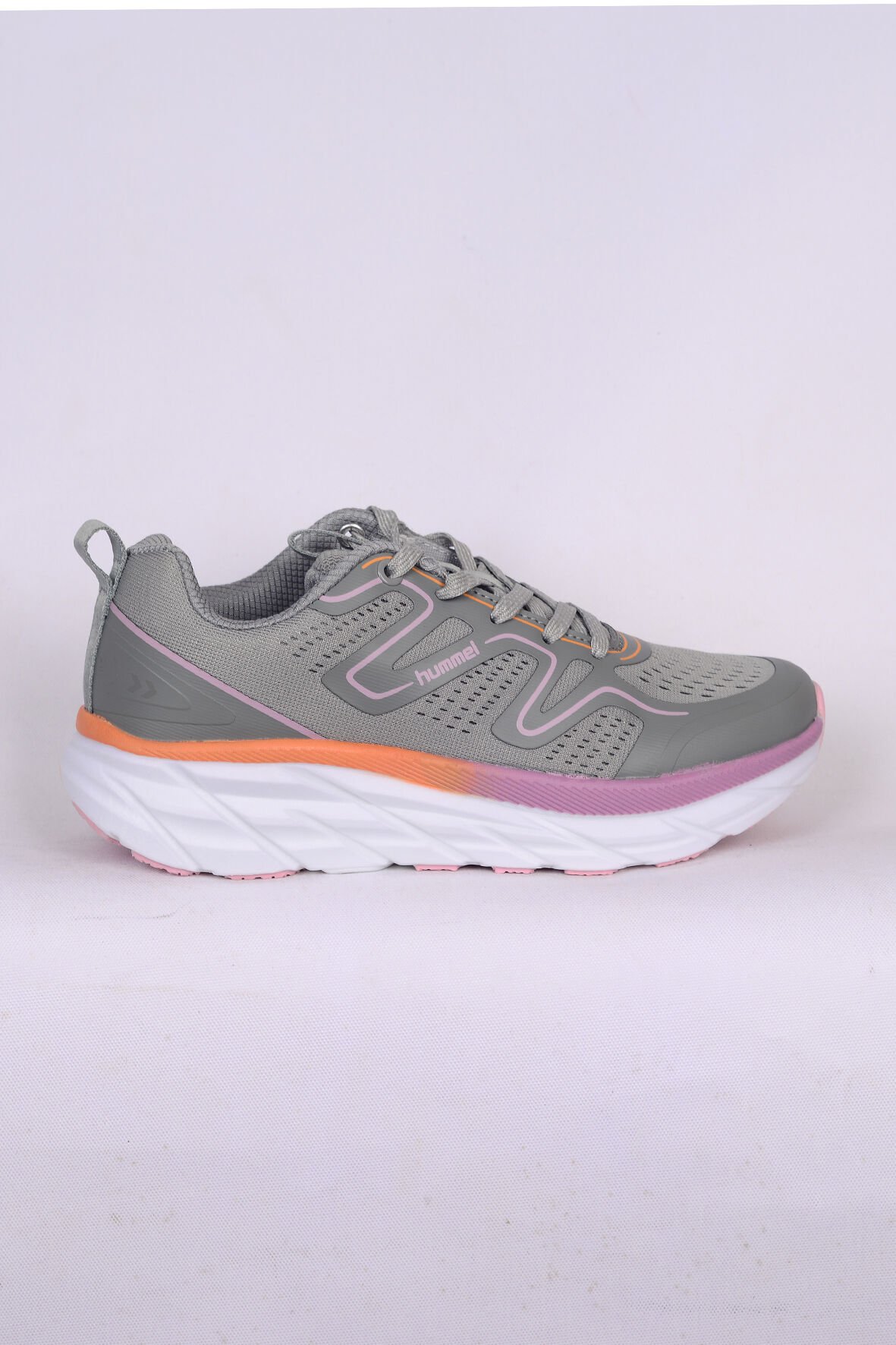 Hummel 900606-1100 TAUCAN Yüksek Taban Fileli Kadın Antrenman Gri Spor Ayakkabısı
