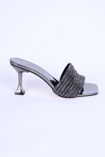 Pierre Cardin 53045 İnce Taban Taşlı Topuklu Platin-Ayna Günlük Kadın Terlik