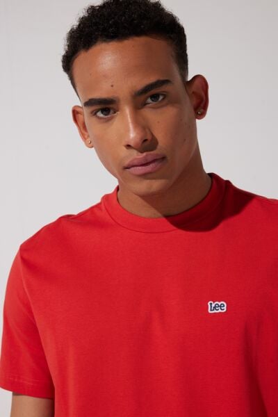 Lee L60UFQ512 Kırmızı Erkek Bisiklet Yaka Küçük Lee Kabartma Yazılı T-shirt