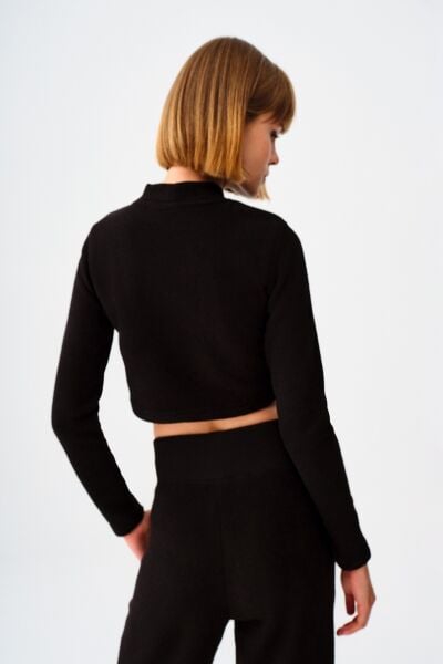 Loft 2038227 Siyah Kadın Yarım Boğazlı Kısa Bel Bluz