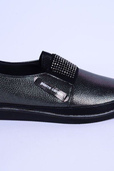 Pierre Cardin 51678 Deri Bağcıksız Taş Detaylı Rahat Otopedik Taban Platin Günlük Kadın Ayakkabı