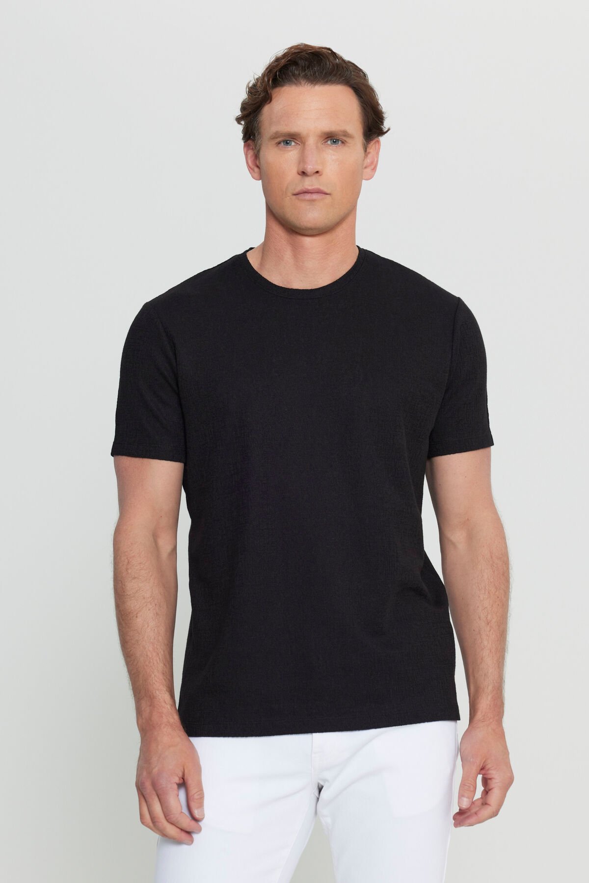 Altınyıldız ACE091252300 Siyah Erkek Bisiklet Yaka Slim Fit T-shirt