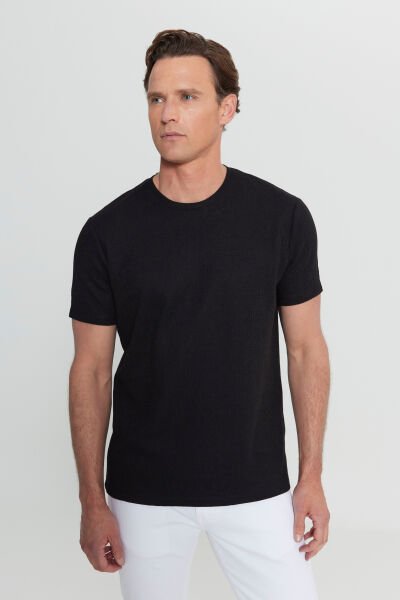Altınyıldız ACE091252300 Siyah Erkek Bisiklet Yaka Slim Fit T-shirt