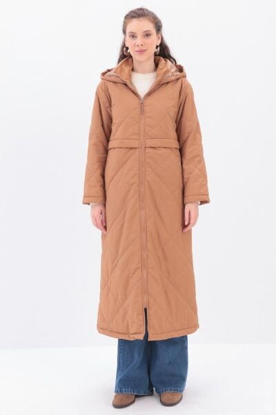 Allday 25DW80025AL0 Toprak Kadın Kapüşonlı Belden Cep Detaylı Boydan Fermuarlı Kapitone Kaban