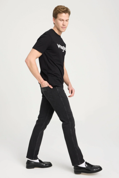 Wrangler W15Q666201M82 Siyah Erkek Grensboro  Regular Fit Normal Kesim Düşük Bel Düz Paça Kot Pantolon