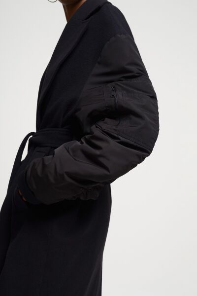 Loft 2033485 Siyah Kadın Lose Fit İçi Astarlı Kemerli Kaban