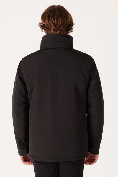 Wrangler W40BWW100 Siyah Erkek Yarı Balıkcı Boydan Fermuarlı ve Düğmeli Mont