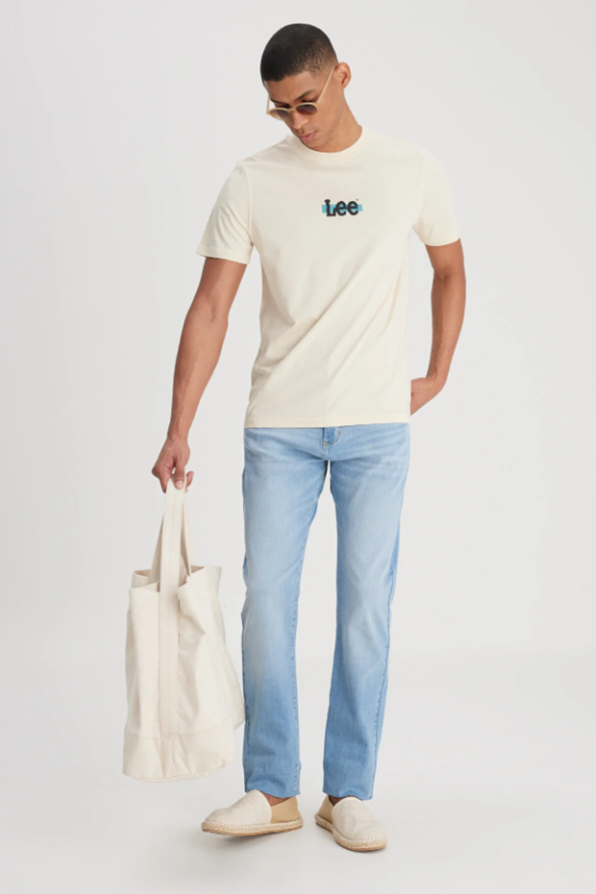 Lee L241521614 Bej Erkek Regular Fit Bisiklet Yaka Lee Logo Baskılı Tşört