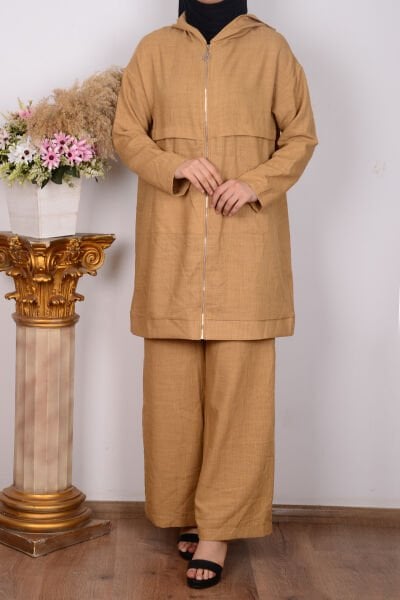 Armine 24YT638 Karamel Kadın Kapişonlu Önden Fermuarlı Üst Geniş Paça Pantalonlu Takım