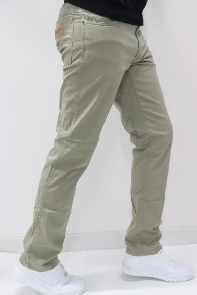 Wrangler W12SEAXT7 Erkek Yeşil Texas Slim Keten Pantolon