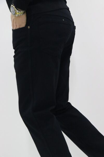 Wrangler W12S016100 Erkek Siyah Texas Slim Jean Pantolon